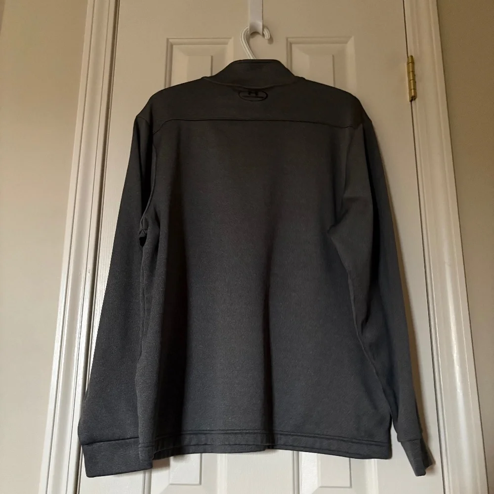 Under Armour Size Large Gray Quarter Zip - Picture 4 of 5